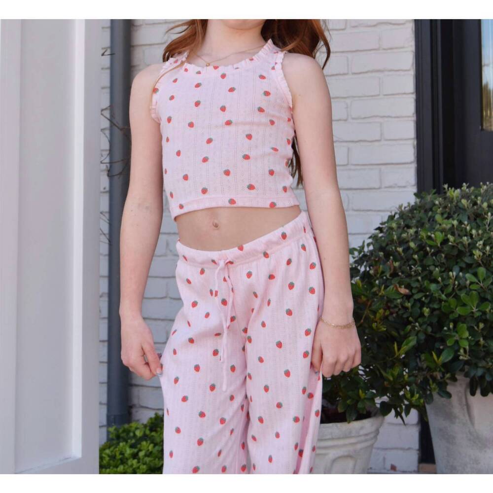 NEW FLOWERS BY ZOE strawberry pointelle ruffle tank in pink